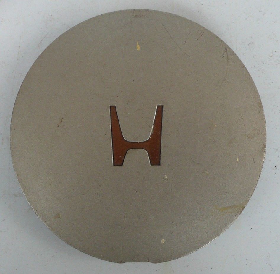 Honda Wheel Center Cap OD 6 1/4 Inches Center Clamp About 5 3/4 Inches