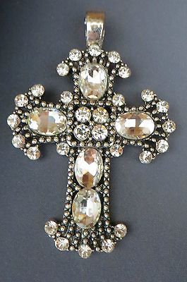 COWGIRL Bling CROSS Pendant silvertone Christian RHINESTONES Magnetic