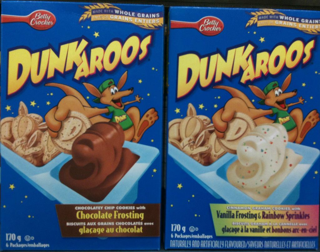 BETTY CROCKER DUNKAROOS COOKIES WITH CHOCOLATE OR VANILLA RAINBOW