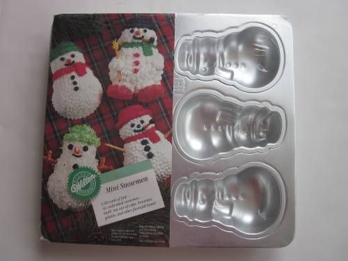 Mini Snowmen Cup Cake Treat Pan Mold 1992 2105 472 Christmas Theme