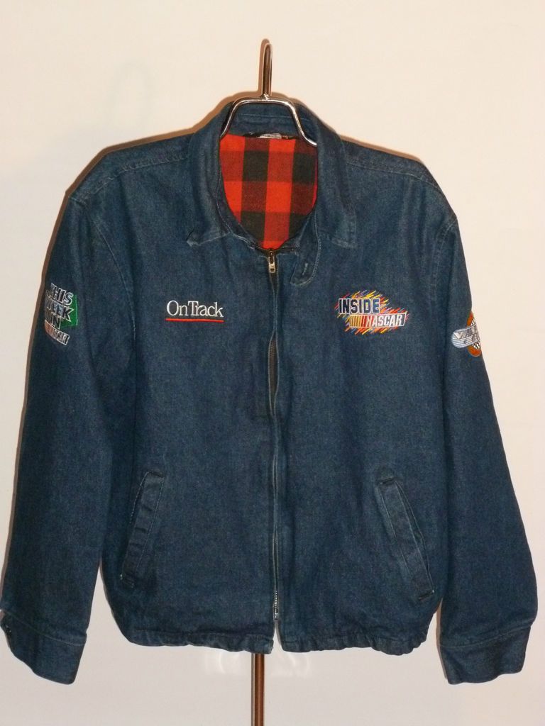 INSIDE NASCAR BLUE DENIM JACKET PLAIDE LINING ZIPPER FRONT MADE