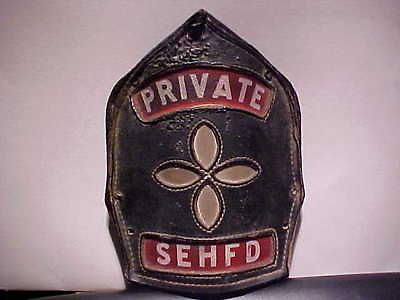FIRE DEPARTMENT FIRE HELMET FRONT FROM MARYLAND