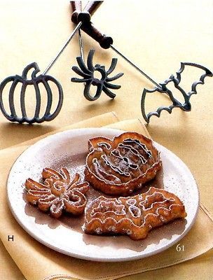 MARTHA STEWART by MAIL Halloween Rosette Cookie Iron Set 3   Bat