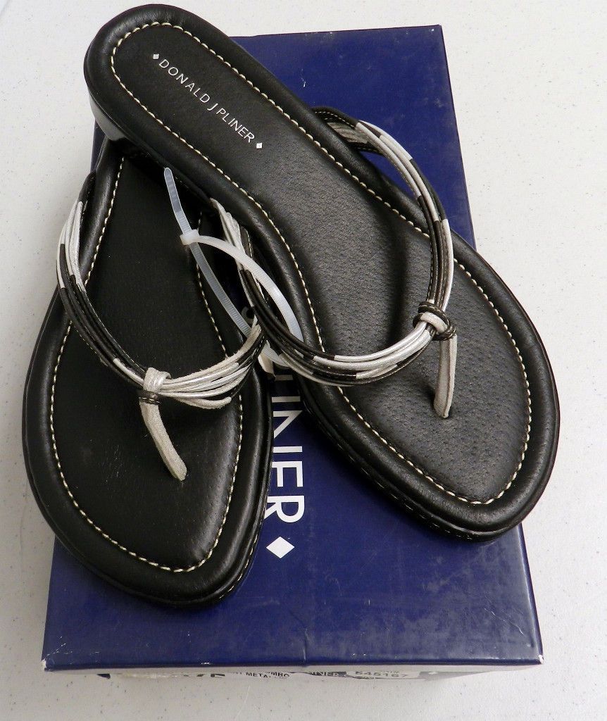 New Donald J Pilner Womens GLOS 76 Sandals Blk/Silver