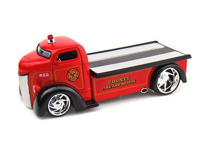 Jada HEAT 1/24 1947 Ford COE Tow Truck Flat Bed County Fire & Rescue