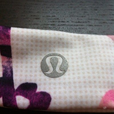 LULULEMON SLIPLESS HEADBAND BLURRED BLOSSOMS NWT