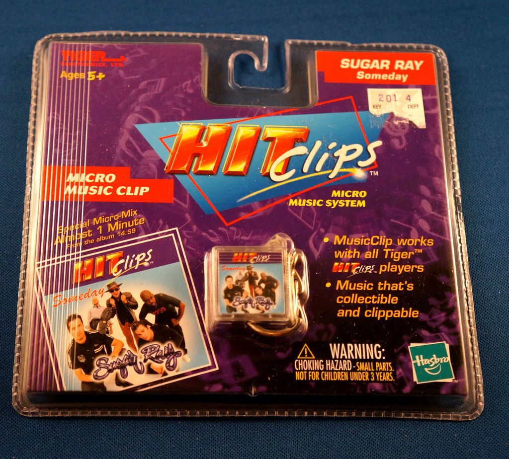 Hit Clips Yellow Personal Mini Player with Sugar Ray Someday - Tested,  Works!