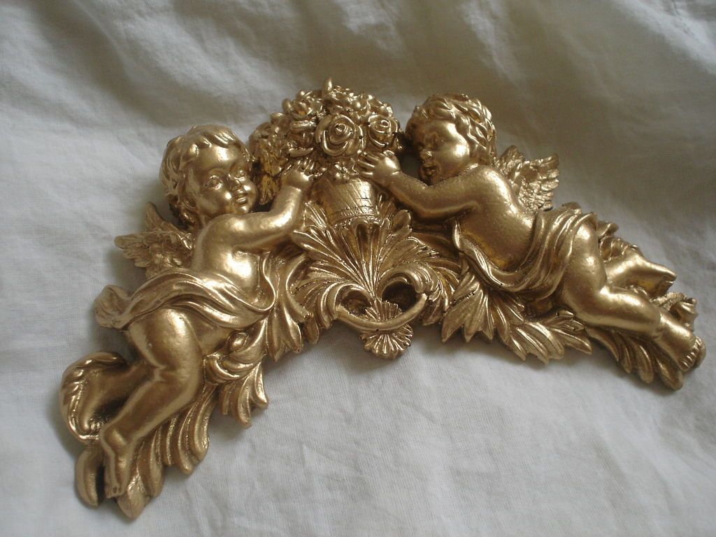 CHERUBS & FLOWERS GOLD RESIN MIRROR MOULDING / PLAQUE