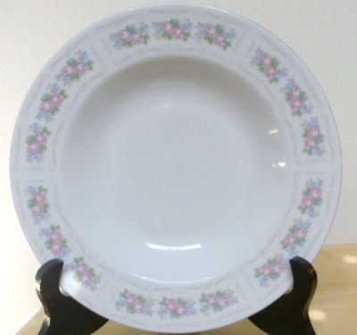 JLMenau Henneberg Porzellan Soup Bowl Floral Rimmed