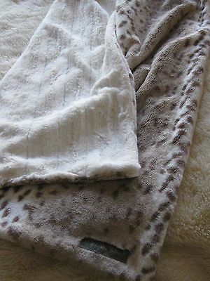 Kelly Van Halen Snow Leopard/Cream Mink Luxury Faux Fur Reversible