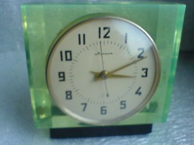 MAYAK Vintage USSR Russian Crystal Glass mantel Table Clock/ Serviced