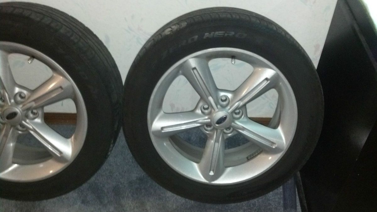 Ford Mustang GT Factory Wheels Tires Rim 2010