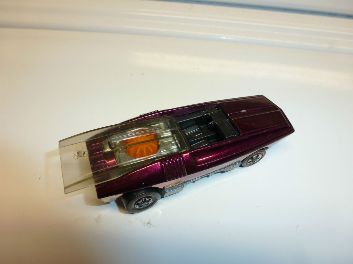 Redline Hot Wheels Whip Creamer Magenta US Casting Nice