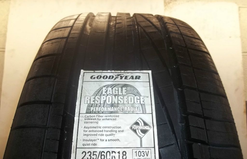 Goodyear P235 60R18 103V Eagle Responsedge Tire 2356018